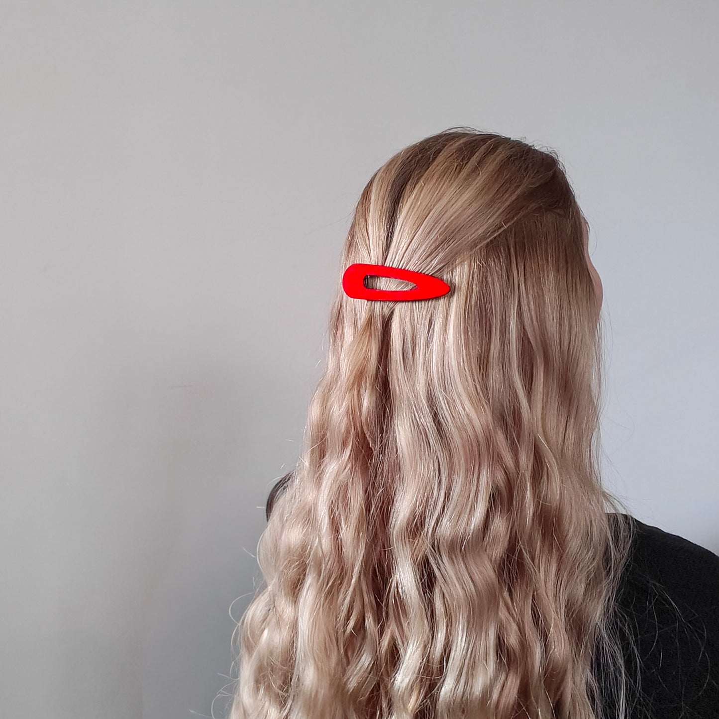 Puinen hiuspinni